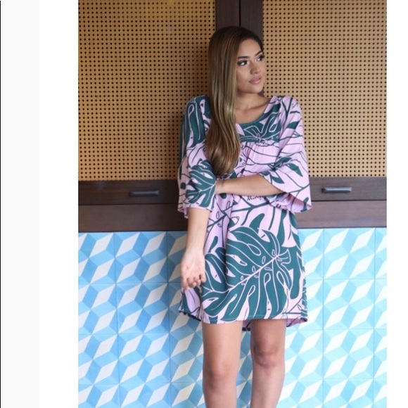 lexbreezy hawaii Dresses & Skirts - Lexbreezy Hawaii Monstera Babydoll Dress